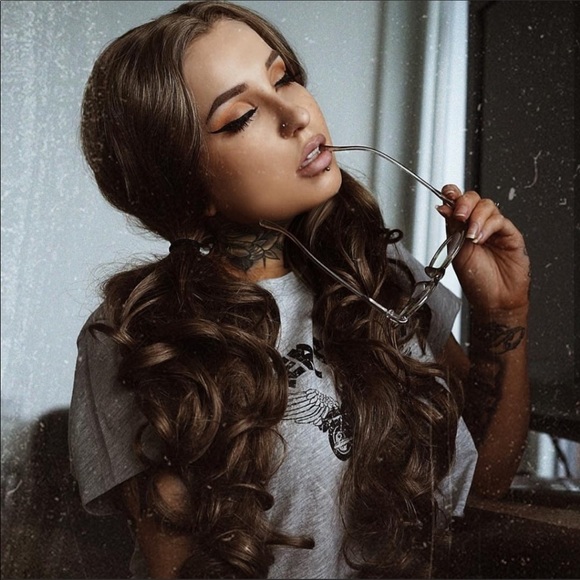 22” BROWN BODY WAVY LACE FRONT WIG NEW